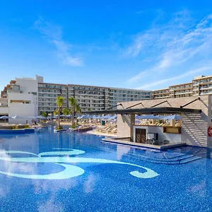 Royalton Splash Riviera Cancun, An Autograph Collection Hotel