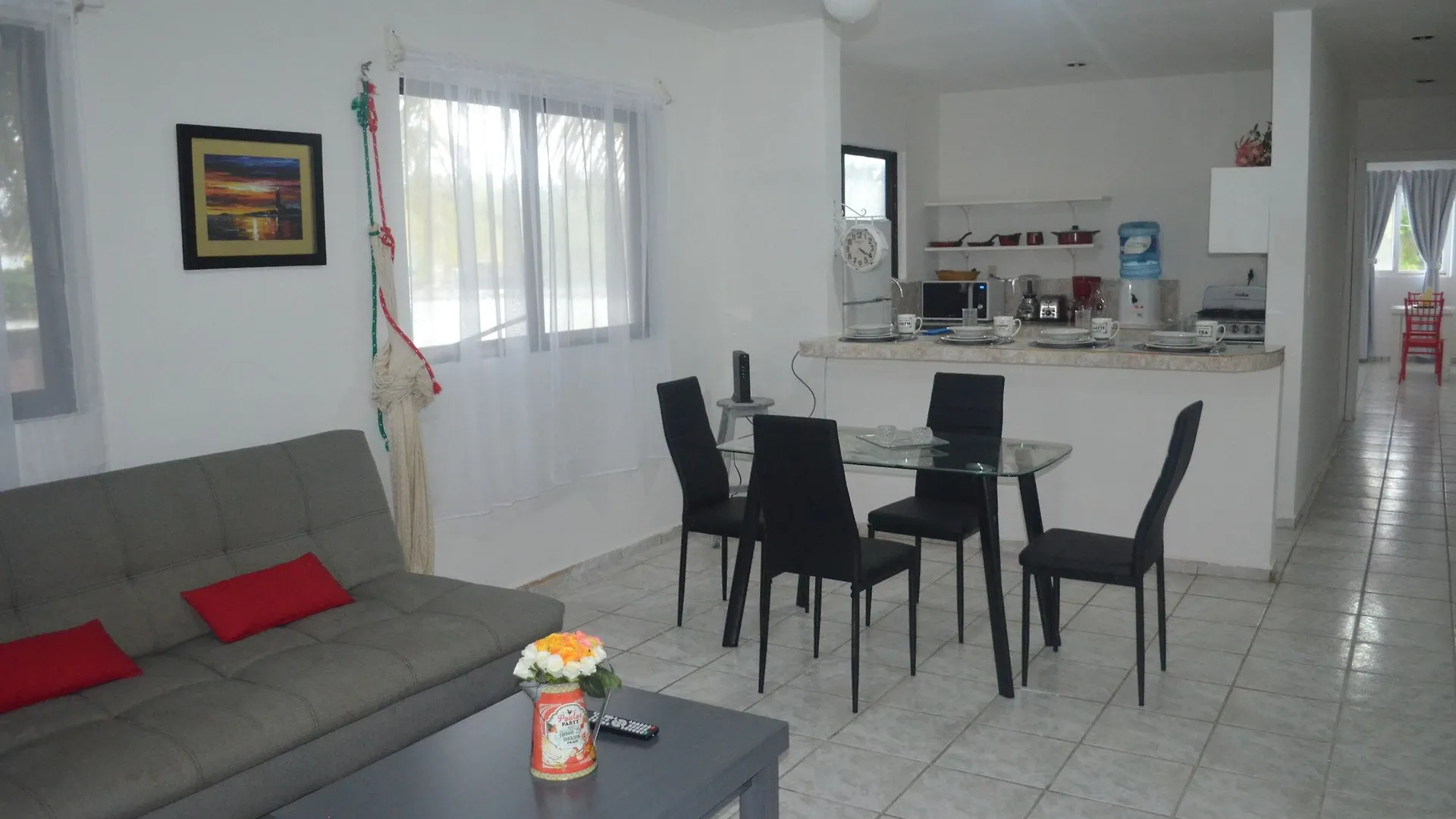 Gota De Sal Apartments contacts